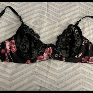 2/30$ Bralette!